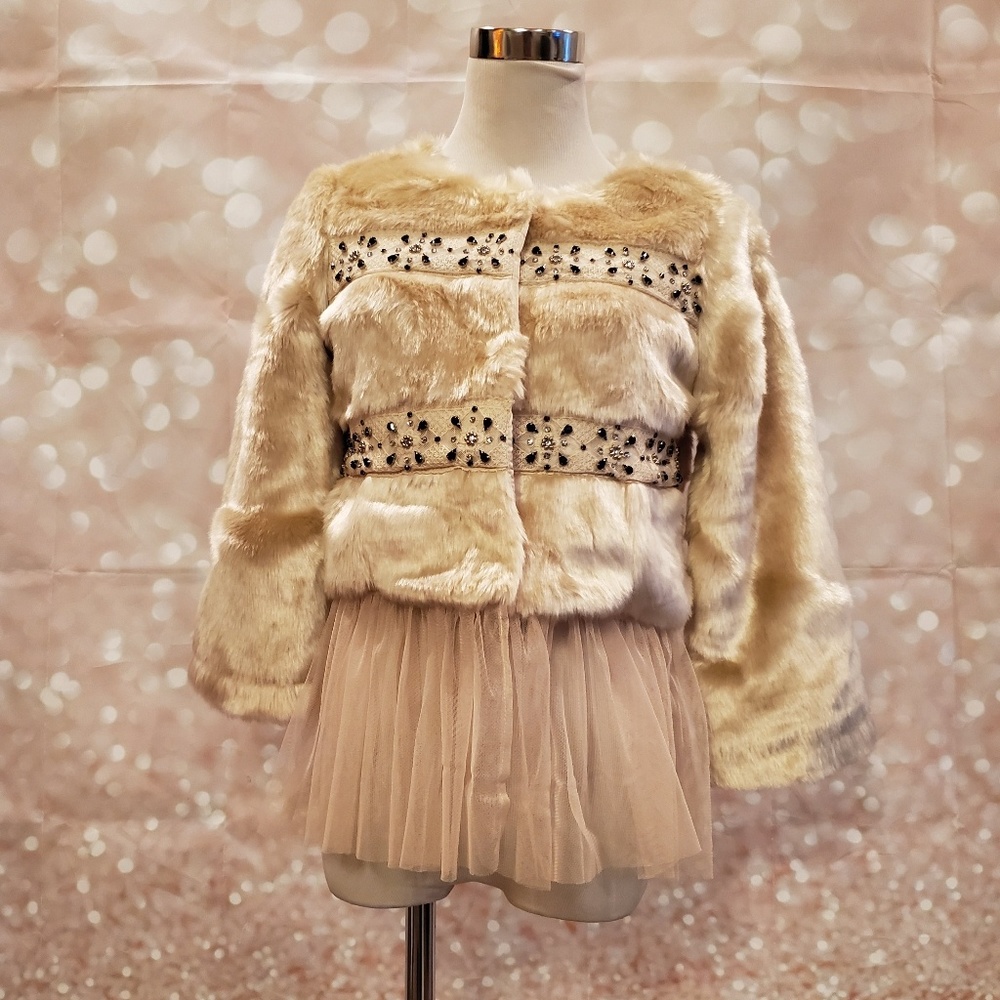 2 for $40 NWT Ryu Luxury Faux Fur Jacket - Picture 8 of 8